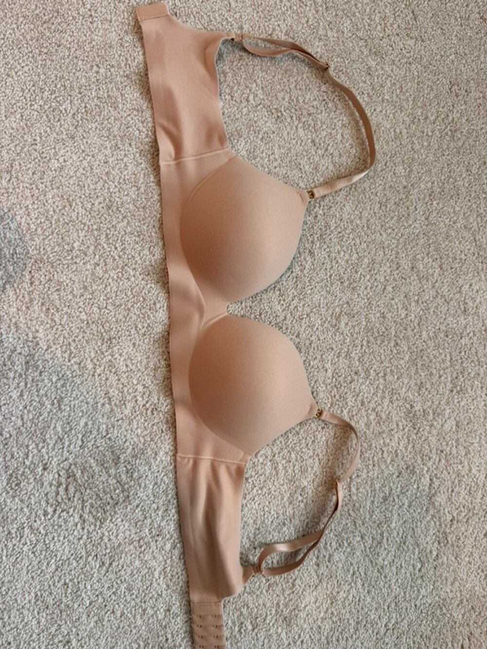 Victoria Secret Wireless Bra, 36c